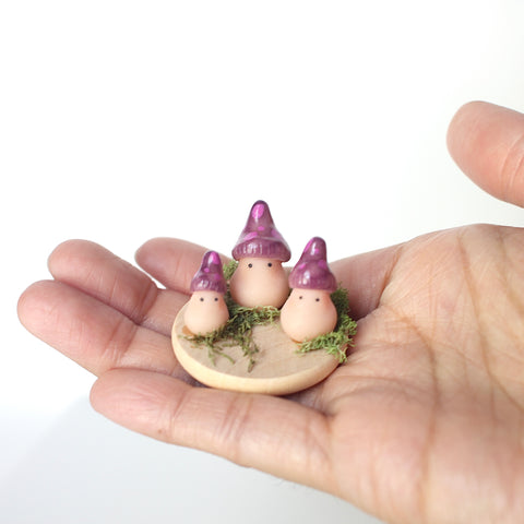 Mini Mossy Shroom Family (Purple)