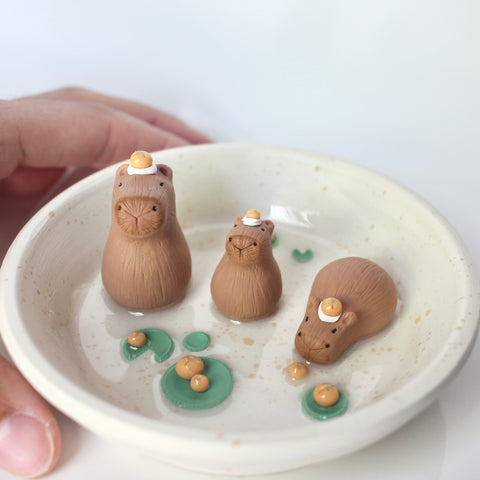 Yuzu Capybara Onsen Dish