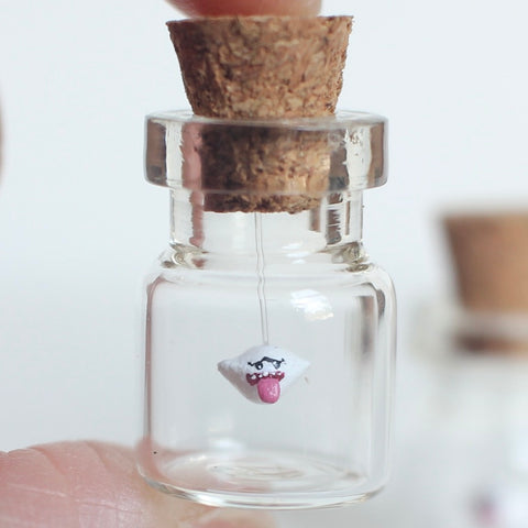 Micro Bottle Floating Shy Ghost